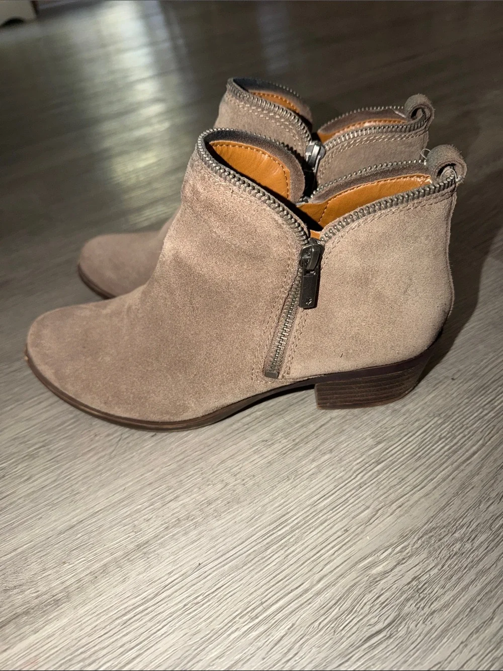 Lucky Brand Suede Ankle Boots in Taupe brown  Sz 8